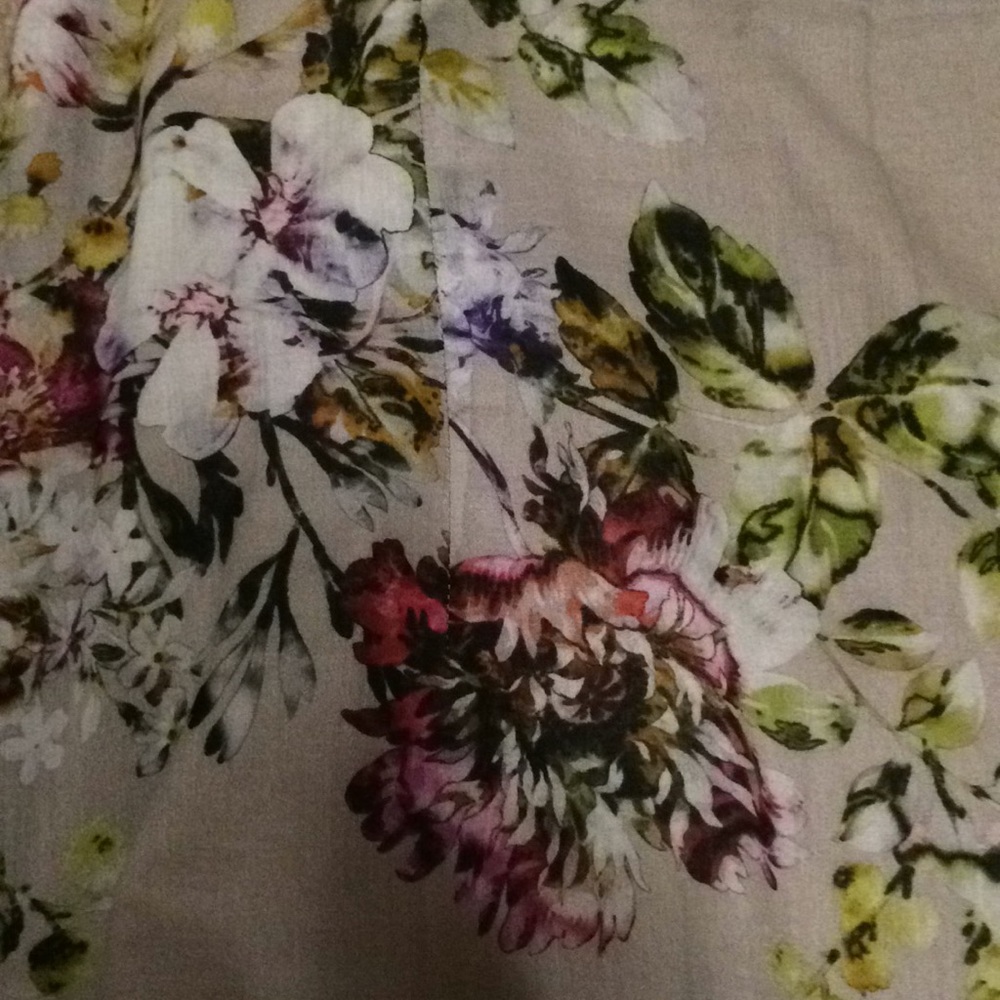 Adorable maxi dress - Picture 4 of 7